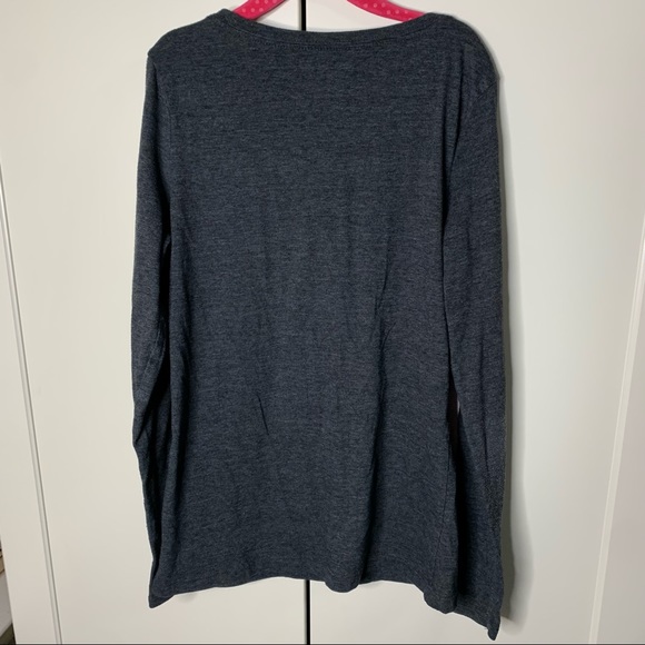 Gap Kids E.T. Extra Terrestrial Graphic T-Shirt - Picture 8 of 11